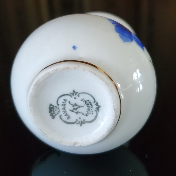 Vntg Bavarian Blue 💙 Gentian Flower 2 1/2" Bud Vase Toothpick Holder Germany - Picture 7 of 13